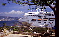 1994 04 28 Regal Princess Mexican Riviera Cruise - Acapulco - 07